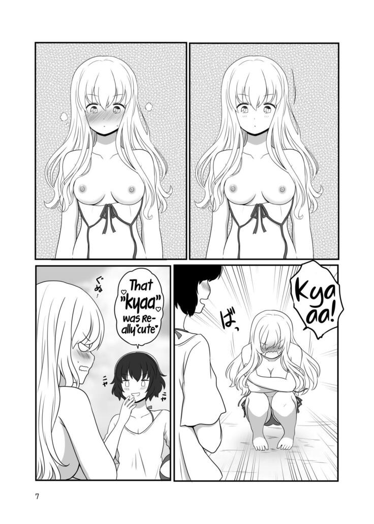 A yuri couple does exhibitionism at the beach