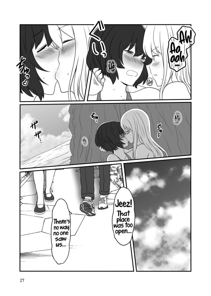 A yuri couple does exhibitionism at the beach