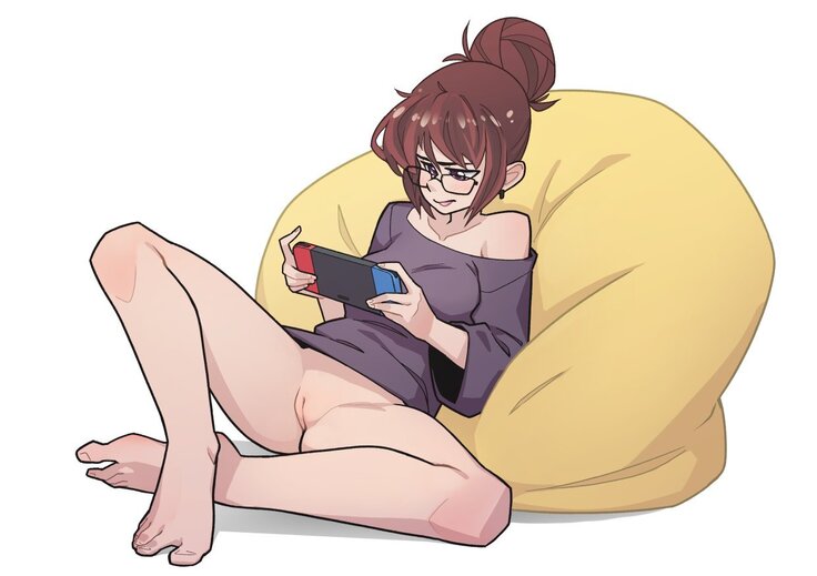 pantsless 2